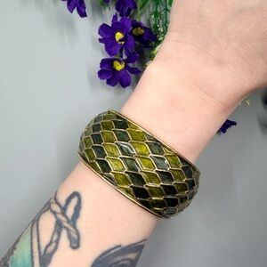 Mermaidcore Fishscale Inspired Green and Gold Vintage Hinged Bangle Bracelet